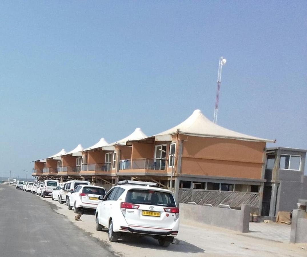 The Fern Leo Beach Resort , Madhavpur Porbandar Eksteriør bilde