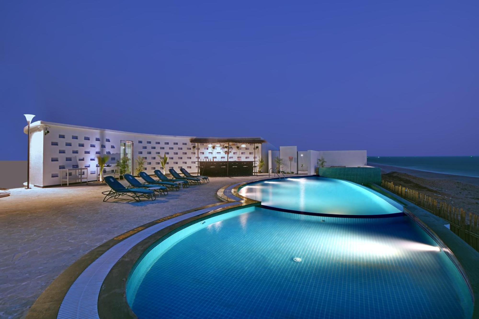 The Fern Leo Beach Resort , Madhavpur Porbandar Eksteriør bilde