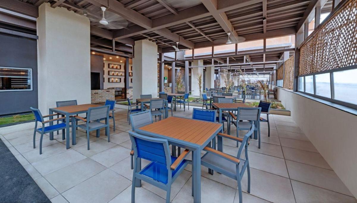The Fern Leo Beach Resort , Madhavpur Porbandar Eksteriør bilde